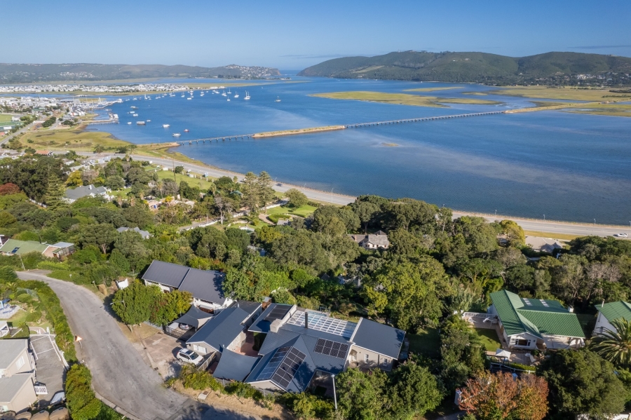 4 Bedroom Property for Sale in Paradise Western Cape